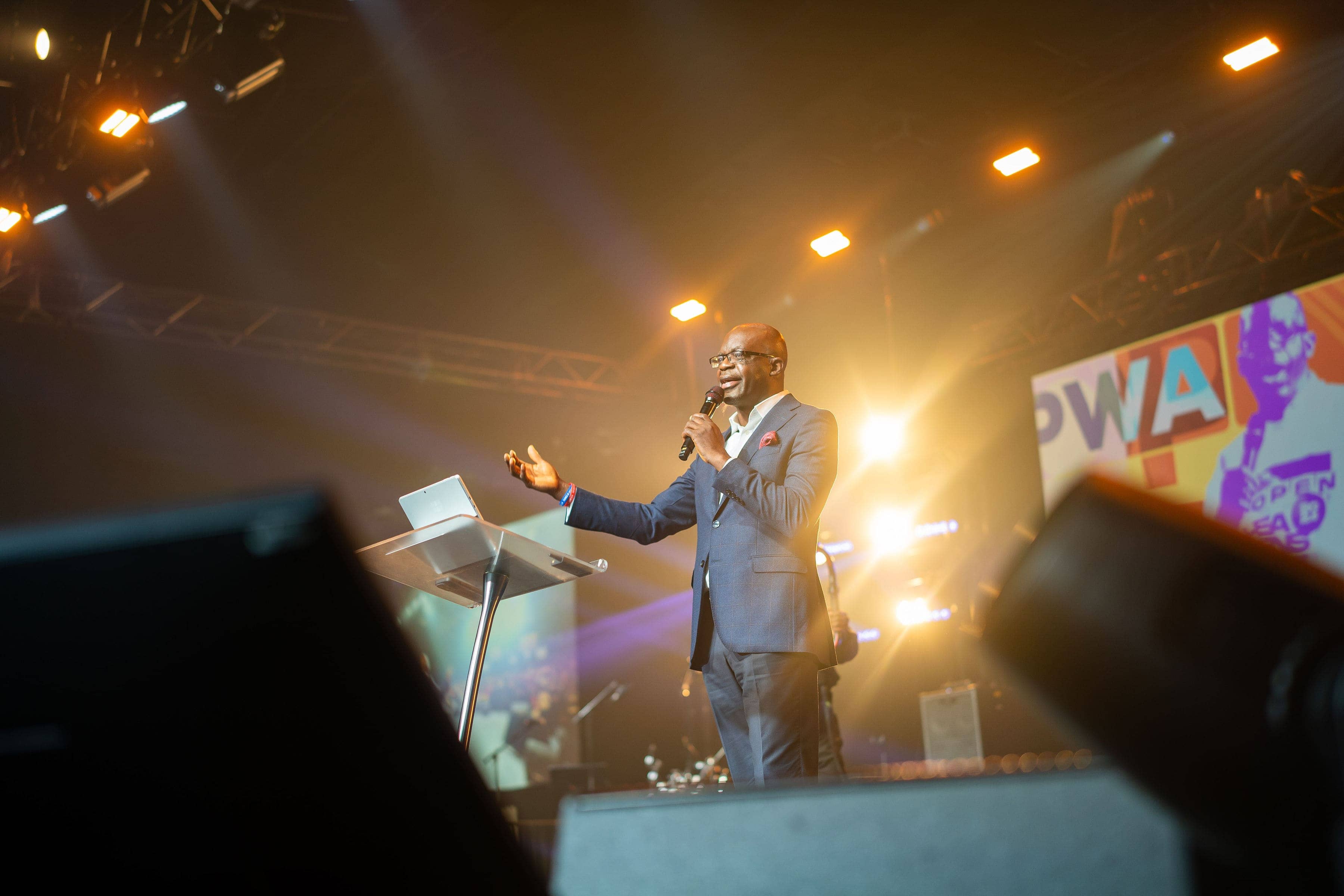 Pastor Wale Akinsiku Ministering